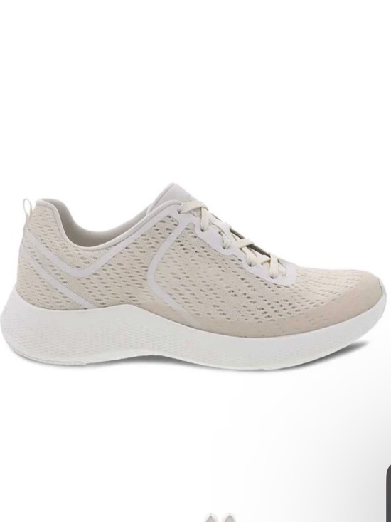 Dansko Shoes - DANSKO Sky Mesh Athletic Sneaker in Ivory Size 37 (6.5/7) -- SUPER DUPER COMFY!!